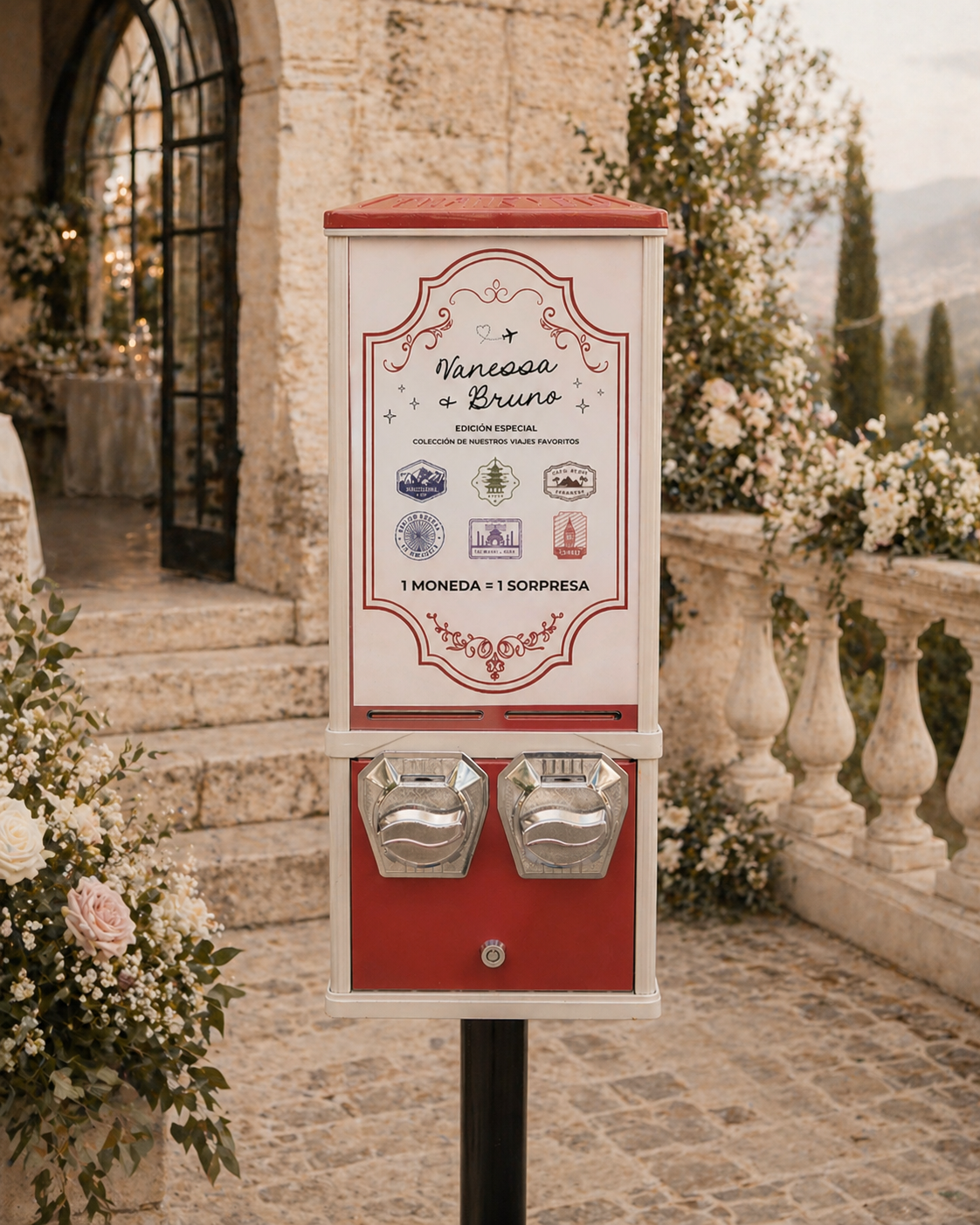 Máquina expendedora Love-tomatic personalizada en boda - diseño con nombres de pareja en finca